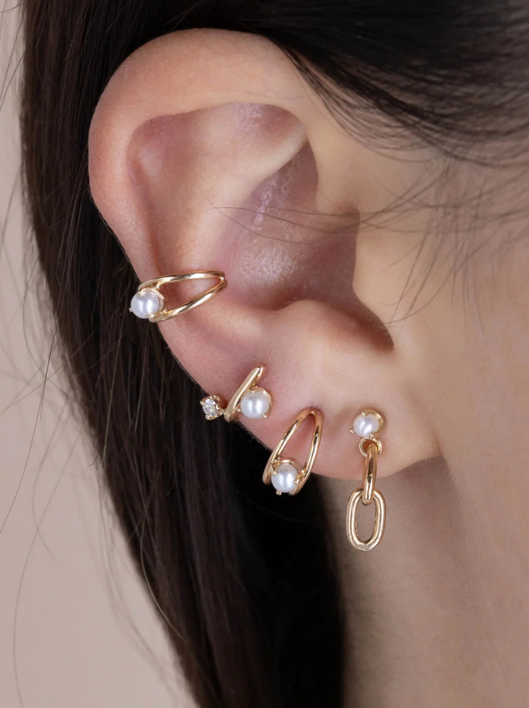 Double Wire Huggie Hoops w/ Pearls